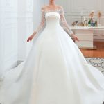 Wedding Dress Off-The-Shoulder Long Sleeve Princess Satin Floor Length Bridal Gowns with Train Vintage Glamour