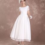 Vintage Short Sleeve Ivory Bridal Dress with Polka Dot Lace Trim Elegant Reception Dress