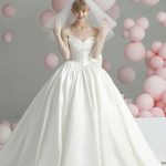 Vintage Cathedral Train Strapless Sleeveless Satin Bridal Gown with Bows Classic Elegance