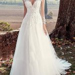 Gorgeous V-Neck A-Line Long Sleeve Floor Length Lace Applique Tulle Bridal Dress with Train