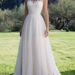 Romantic A-Line V-Neck Sleeveless Lace Beach Party Bridal Gown with Train