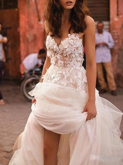 Exquisite A-Line Sleeveless Floor Length Beaded Sweetheart Neck Bridal Gown