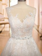 Romantic Jewel Illusion Neck Sleeveless A-Line Lace Flora Applique Bridal Gown with Train - Image 8