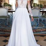 Boho V-Neck Long Sleeves Floor Length Lace Appliqued Buttons Chiffon Bridal Gown