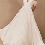 Romantic White Bateau A-Line Chiffon Bridal Dress with Natural Waistline