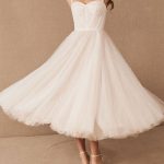 Gorgeous White Short Bridal Dress with Sweetheart Neckline and Pearls
