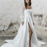 Classic White Square Neck Applique Cut-Outs A-Line Bridal Dress with Long Sleeves