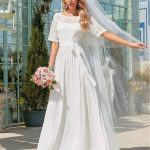 Vintage White Chiffon Sash A-Line Bridal Gown with Jewel Neck and Short Sleeves