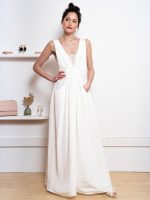 Elegant White A-Line Bridal Dress with Backless Design and V-Neck Sleeveless - Image 2