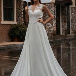 Classic White Queen Anne Backless Lace Mermaid Wedding Gown