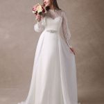 Stunning White A-Line Bridal Dress with Train Floor-Length Sleeveless and Pleated V-Neck